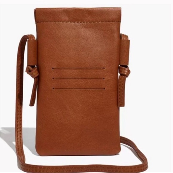 Madewell New - The Leather Smartphone Crossbody Bag in Rustic Twig - Picture 2 of 6